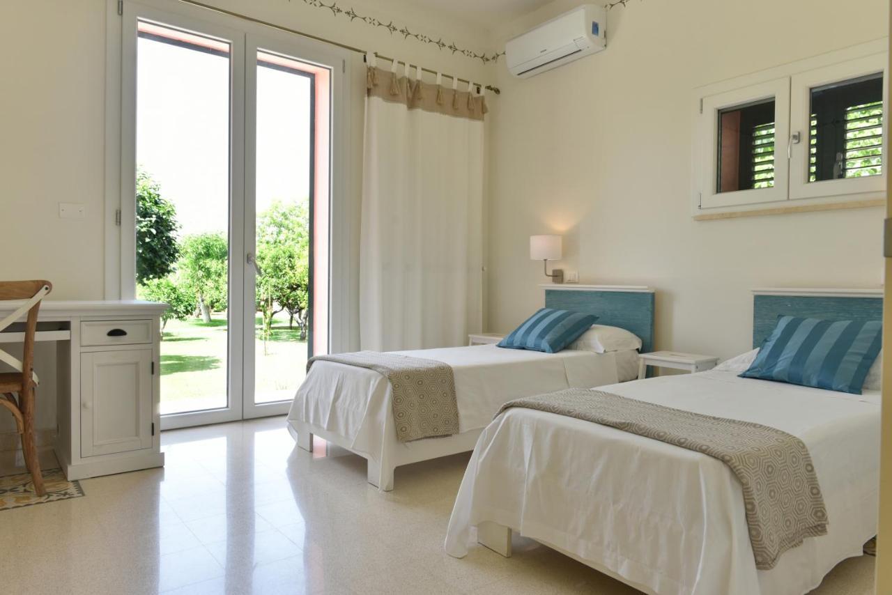 Villa Sirgole Rosa With Pool, Galatina 쿠트로피아노 외부 사진